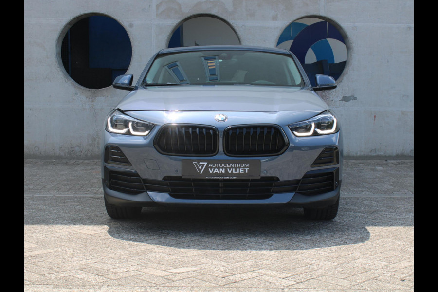 BMW X2 xDrive25e High Executive | ELEKTRISCH SCHUIFDAK | HARMAN KARDON |