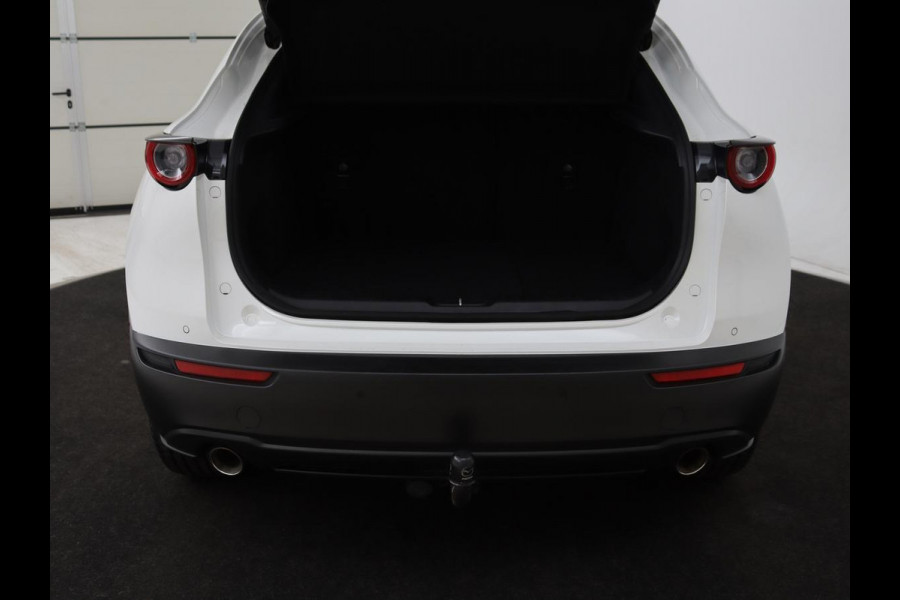 Mazda CX-30 2.0 e-SkyActiv-X M Hybrid Luxury | Leder | Camera | Stoel & Stuurverwarming | Head-up | Lane assist | Trekhaak | Bose audio