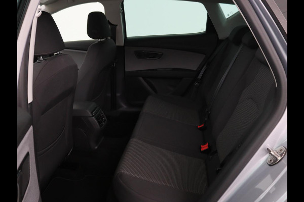 Seat Leon 1.0 EcoTSI Style Business Intense | 1e eigenaar | DSG automaat | Camera | Stoelverwarming | Carplay | Virtual cockpit