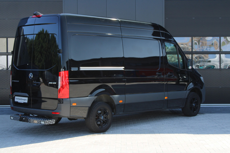Mercedes-Benz Sprinter 315CDI L2H2 RWD 150pk - MBUX - Trekhaak - Dodehoek - Navi - Elek Spiegels - Rijklaar