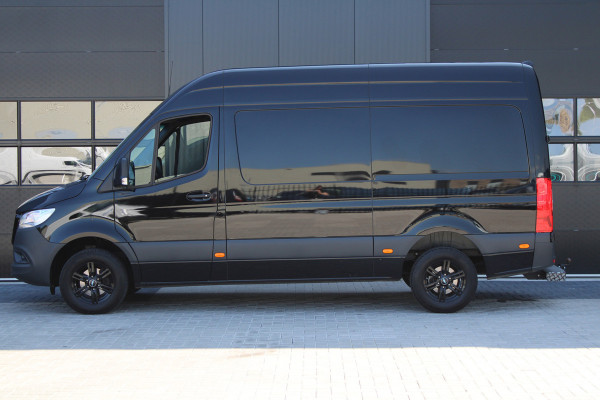 Mercedes-Benz Sprinter 315CDI L2H2 RWD 150pk - MBUX - Trekhaak - Dodehoek - Navi - Elek Spiegels - Rijklaar