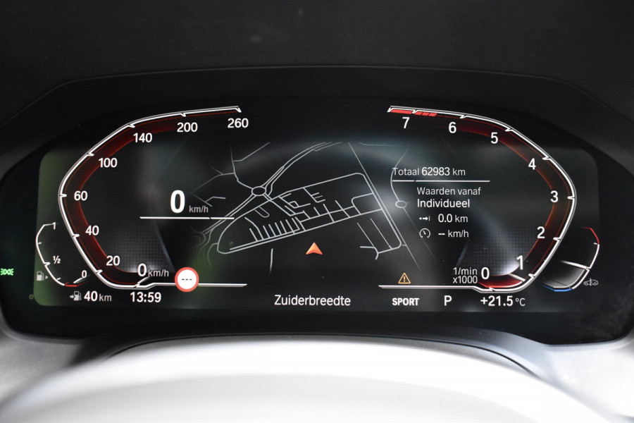 BMW 2 Serie Coupe 220i High Executive M Sport | Schuif-/Kanteldak | 19'' Velgen | Elektrisch vers. Stoelen + Memory | Camera | CarPlay |