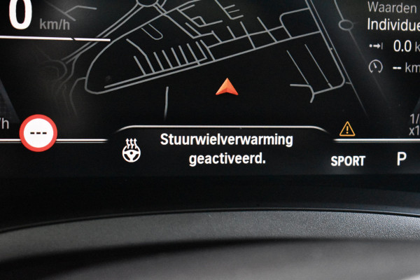 BMW 2 Serie Coupe 220i High Executive M Sport | Schuif-/Kanteldak | 19'' Velgen | Elektrisch vers. Stoelen + Memory | Camera | CarPlay |