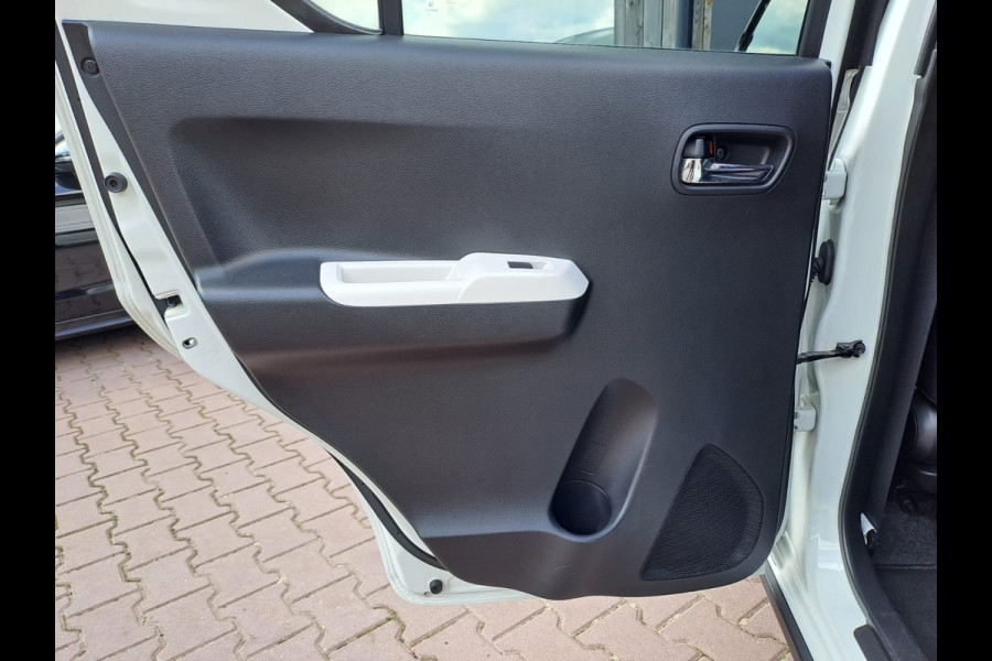 Suzuki Ignis 1.2 Stijl l Automaat l Navi l Trekhaak l Clima l Camera l