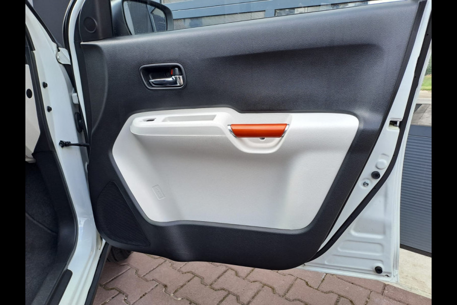 Suzuki Ignis 1.2 Stijl l Automaat l Navi l Trekhaak l Clima l Camera l