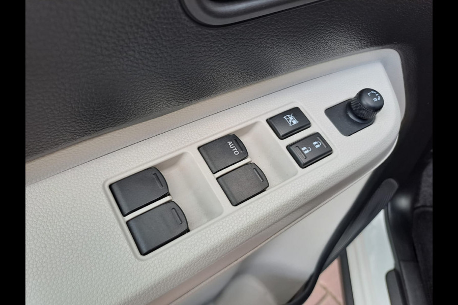Suzuki Ignis 1.2 Stijl l Automaat l Navi l Trekhaak l Clima l Camera l