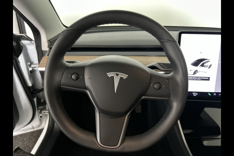 Tesla Model 3 Standard RWD Plus 60 kWh | Panoramadak |  | Soh (batterijcheck) 90,2 %