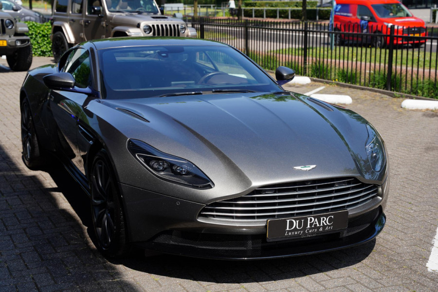 Aston Martin DB11 4.0 V8 NL-Auto Dealer Serviced 30 D.Km