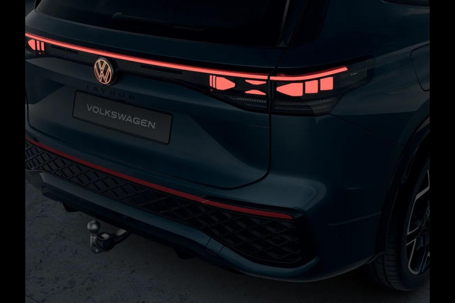 Volkswagen Tayron R-Line-Edition 1.5 eHybrid 150 kW / 204 pk SUV 6 v