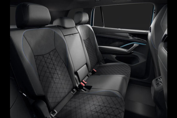 Volkswagen Tayron R-Line-Edition 1.5 eHybrid 150 kW / 204 pk SUV 6 v