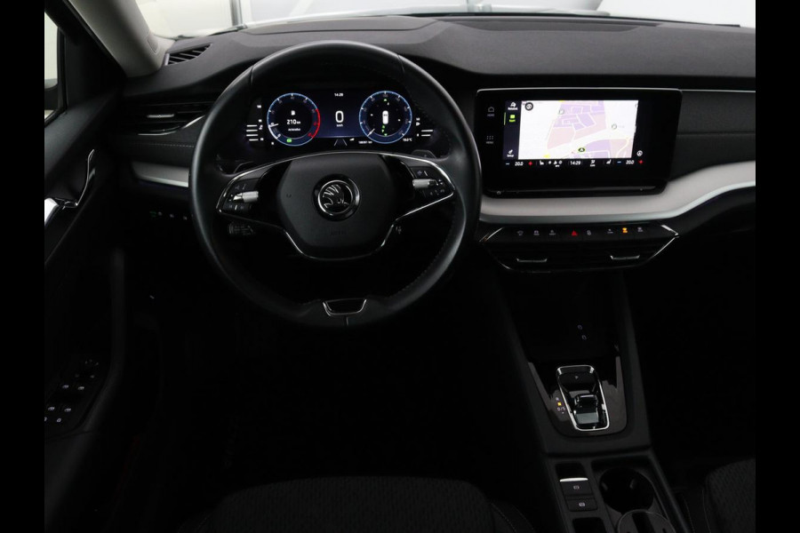 Škoda Octavia 1.0 e-TSI Bns Edition Plus | Memory | Stoelverwarming | Trekhaak | Elektrische achterklep | Head-up | Adaptive cruise control