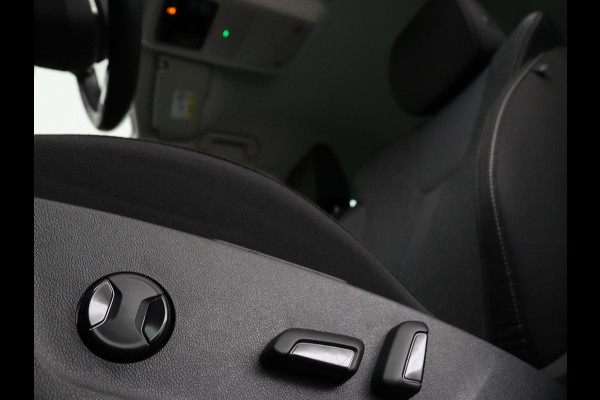 Škoda Octavia 1.0 e-TSI Bns Edition Plus | Memory | Stoelverwarming | Trekhaak | Elektrische achterklep | Head-up | Adaptive cruise control