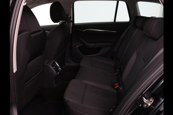 Škoda Octavia 1.0 e-TSI Bns Edition Plus | Memory | Stoelverwarming | Trekhaak | Elektrische achterklep | Head-up | Adaptive cruise control