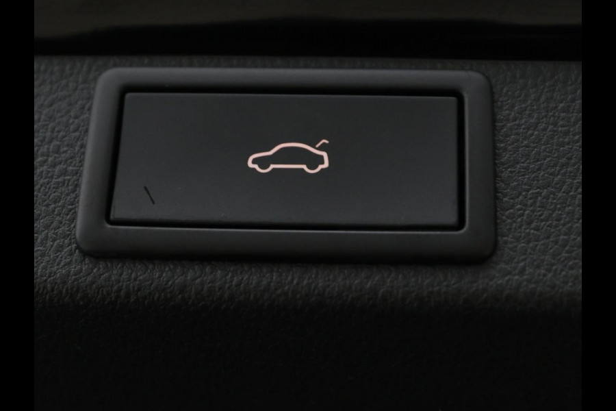 Škoda Octavia 1.0 e-TSI Bns Edition Plus | Memory | Stoelverwarming | Trekhaak | Elektrische achterklep | Head-up | Adaptive cruise control