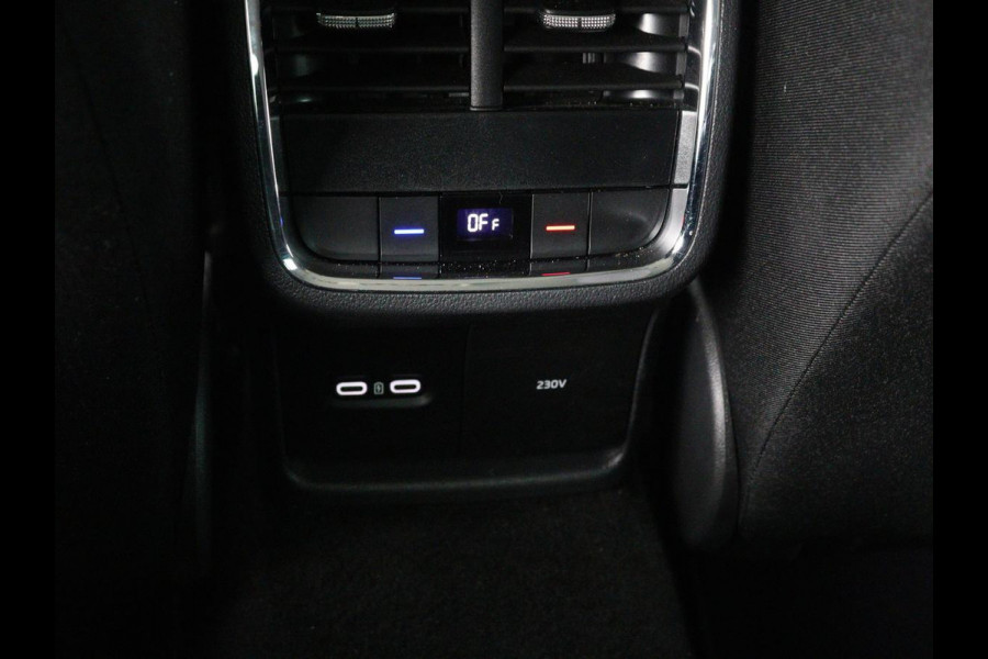 Škoda Octavia 1.0 e-TSI Bns Edition Plus | Memory | Stoelverwarming | Trekhaak | Elektrische achterklep | Head-up | Adaptive cruise control