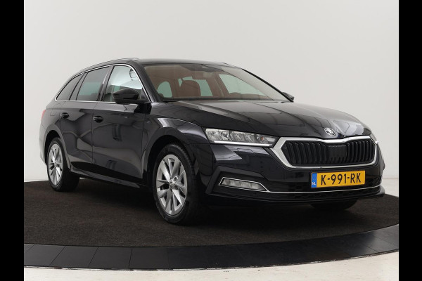 Škoda Octavia 1.0 e-TSI Bns Edition Plus | Memory | Stoelverwarming | Trekhaak | Elektrische achterklep | Head-up | Adaptive cruise control