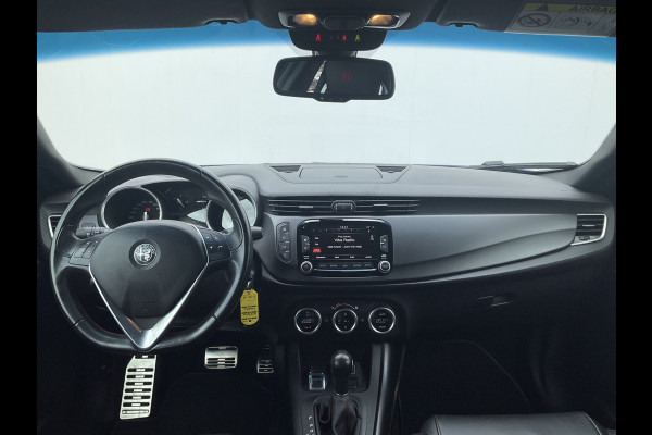 Alfa Romeo Giulietta 1.750 Turbo 241pk Veloce Automaat Carplay Sport-Stoelen Nav/Cruise Voll.Onderhouden!
