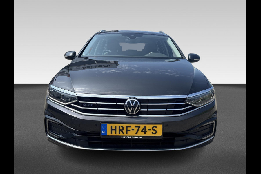 Volkswagen Passat Variant 1.4 TSI PHEV GTE Business | schuifdak | ACC | matrix LED | halfleder |