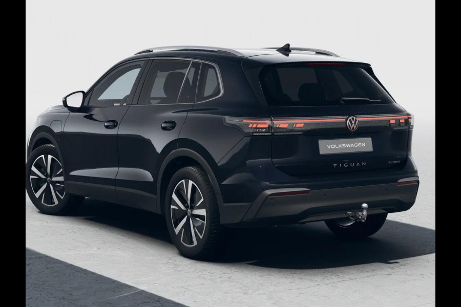 Volkswagen Tiguan Life Edition 1.5 eHybrid 150 kW / 204 pk SUV 6 ver