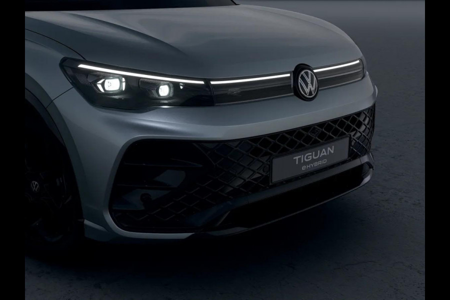 Volkswagen Tiguan R-Line-Edition 1.5 eHybrid 150 kW / 204 pk SUV 6 v