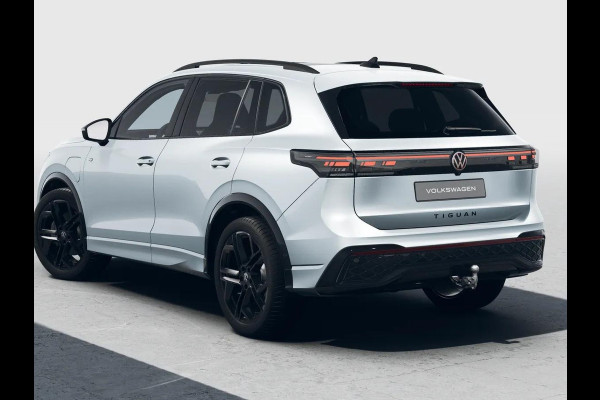 Volkswagen Tiguan R-Line-Edition 1.5 eHybrid 150 kW / 204 pk SUV 6 v