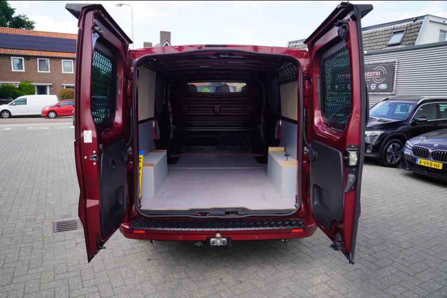 Renault Trafic 2.0 Blue dCi 170 T30 L2H1 Extra | Limited | LED Pure Vision | Monaco Edition | Adpaptieve cruise | Trekhaak | NAP