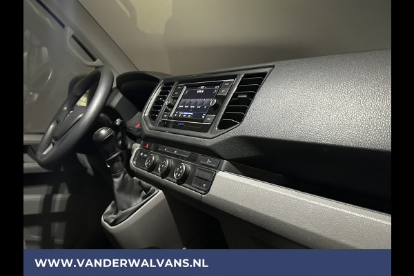 Volkswagen Crafter 2.0 TDI 140 pk L3H3 L2H2 Euro6 Airco | Camera | Apple Carplay | Cruisecontrol | Chauffeursstoel Android Auto