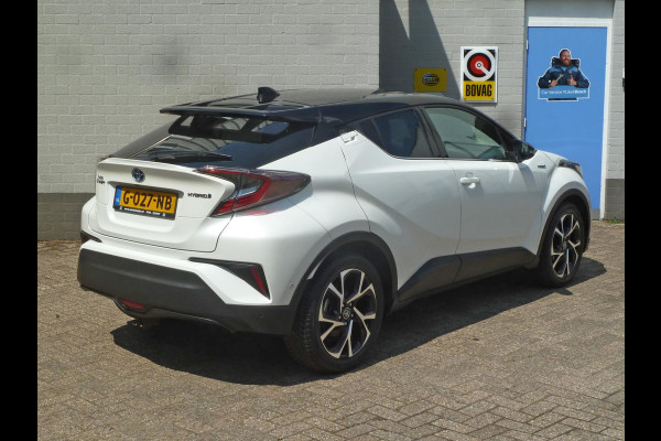 Toyota C-HR 1.8 Hybrid Bi-Tone Plus|Leder|Blindspot|Keyless-Entry|JBL|Stoelverwarming|Afn.Trekhaak|Dealer onderhouden