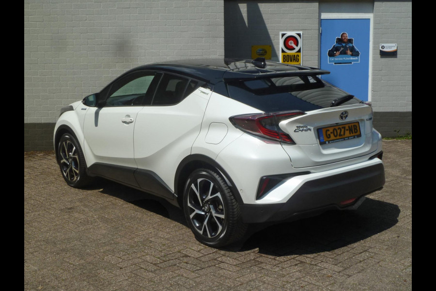 Toyota C-HR 1.8 Hybrid Bi-Tone Plus|Leder|Blindspot|Keyless-Entry|JBL|Stoelverwarming|Afn.Trekhaak|Dealer onderhouden