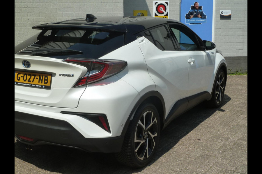 Toyota C-HR 1.8 Hybrid Bi-Tone Plus|Leder|Blindspot|Keyless-Entry|JBL|Stoelverwarming|Afn.Trekhaak|Dealer onderhouden