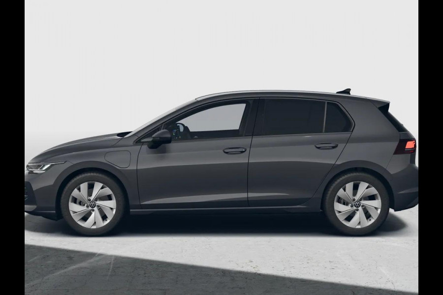 Volkswagen Golf Life Edition 1.5 eHybrid 150 kW / 204 pk Hatchback 6 versn. DSG