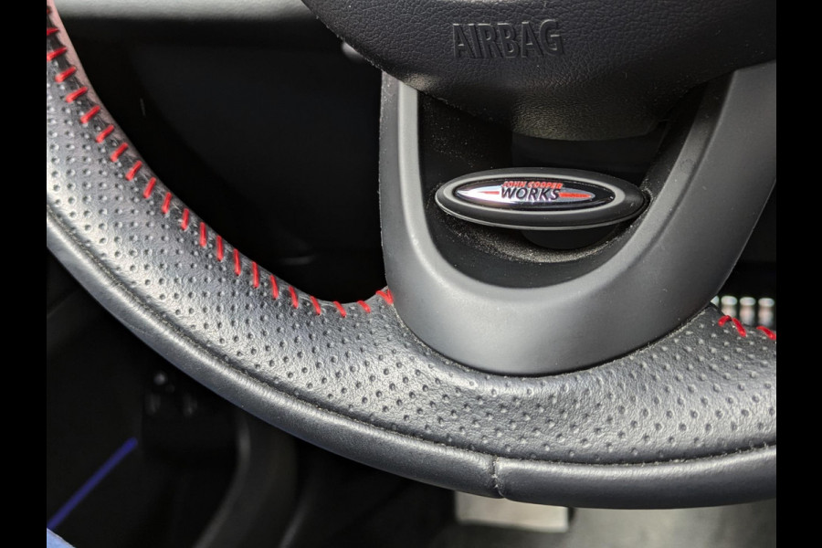 MINI Countryman Cooper S E ALL4| JCW-Pakket|Head-Up|Harman/Kardon|Adaptive-Cruise|JCW-Stoelen|Keyless-Entry|Camera