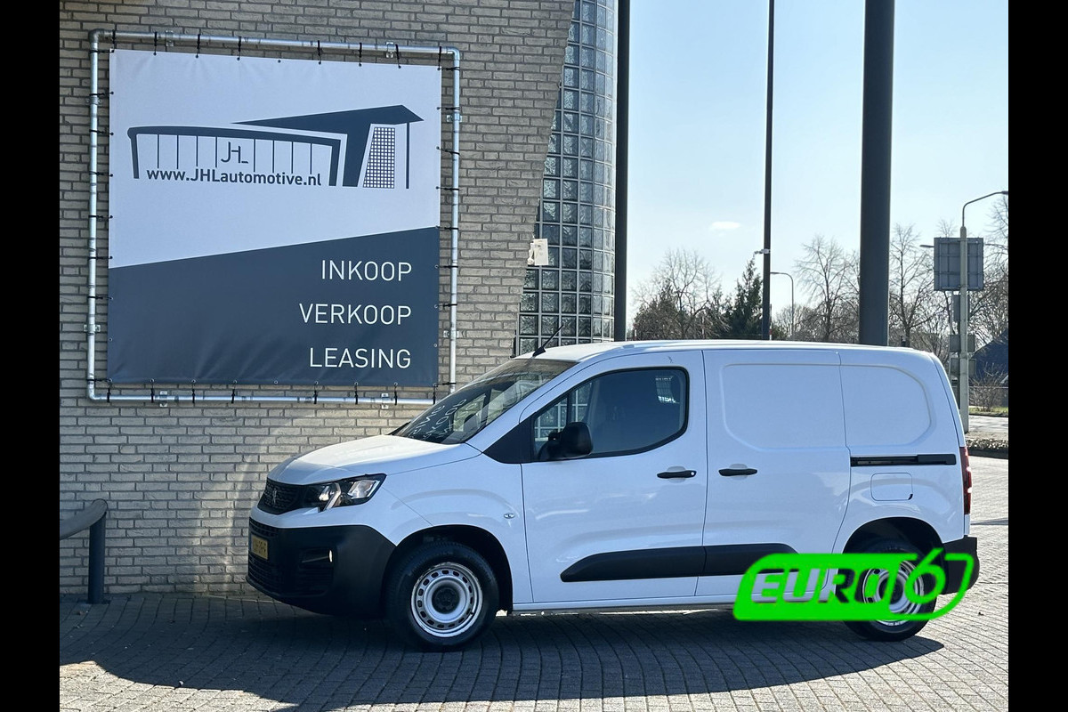 Peugeot Partner 1.5 BlueHDI Premium*A/C*NAVI*CRUISE*TEL*CARPLAY* Peugeot Partner 1.5 BlueHDI Premium*A/C*NAVI*CRUISE*TEL*CARPLAY*