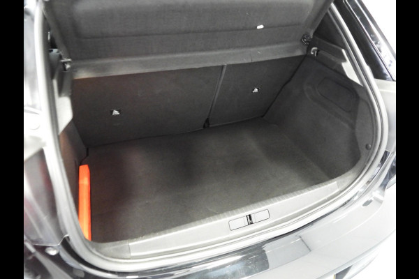 Peugeot e-208 EV GT 350 50 kWh NAVI/PANODAK/CAMERA/LED/17"LMV!