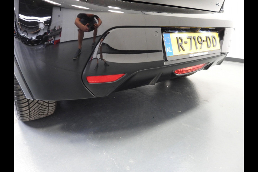 Peugeot e-208 EV GT 350 50 kWh NAVI/PANODAK/CAMERA/LED/17"LMV!