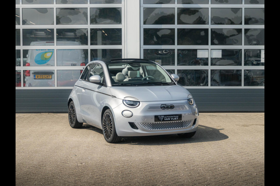 Fiat 500E Cabrio La Prima 42 kWh | Clima | Cruise | Leder | 17" | Priv Glass | Winter Pack | JBL Sound | BSM | Apple Carplay