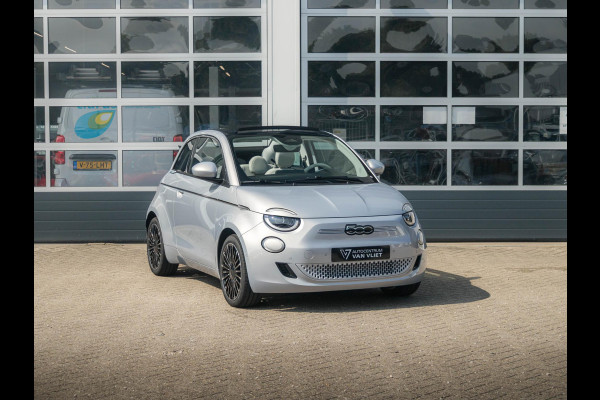 Fiat 500E Cabrio La Prima 42 kWh | Clima | Cruise | Leder | 17" | Priv Glass | Winter Pack | JBL Sound | BSM | Apple Carplay