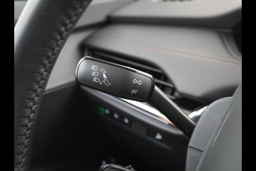 Škoda ENYAQ iV 60 ORIG. NL. NAP KM. | CAMERA | STOELVERWARMING VOOR + ACHTER | ELEK. TREKHAAK