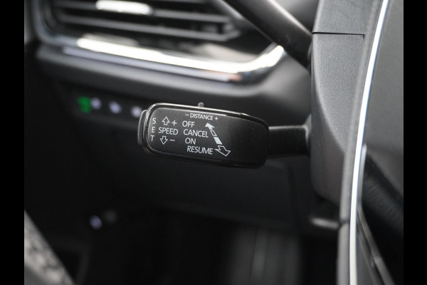Škoda ENYAQ iV 60 ORIG. NL. NAP KM. | CAMERA | STOELVERWARMING VOOR + ACHTER | ELEK. TREKHAAK