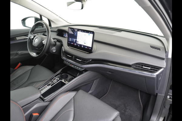 Škoda ENYAQ iV 60 ORIG. NL. NAP KM. | CAMERA | STOELVERWARMING VOOR + ACHTER | ELEK. TREKHAAK