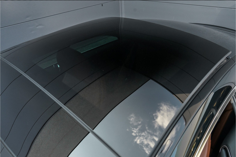 Mercedes-Benz E-Klasse Coupé 200 Premium Plus AMG Pano Burmester Distronic