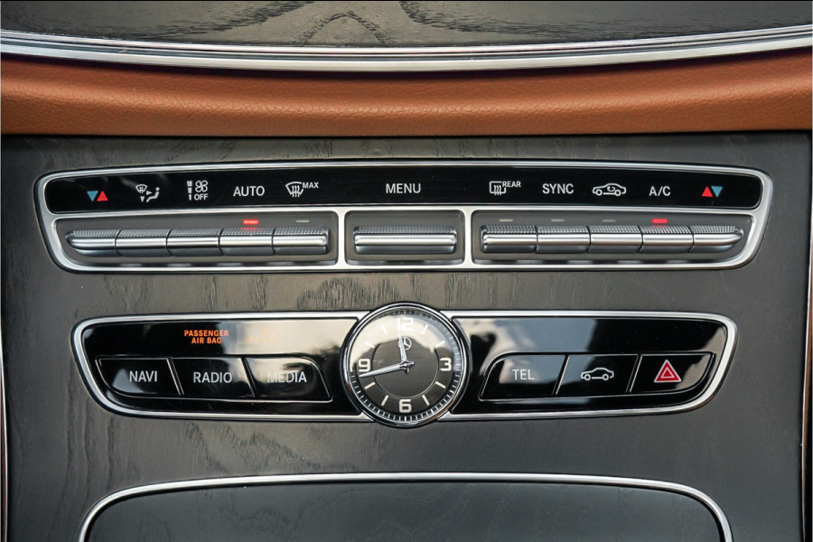 Mercedes-Benz E-Klasse Coupé 200 Premium Plus AMG Pano Burmester Distronic