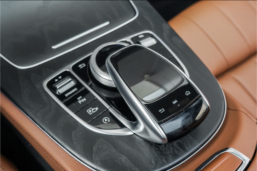 Mercedes-Benz E-Klasse Coupé 200 Premium Plus AMG Pano Burmester Distronic