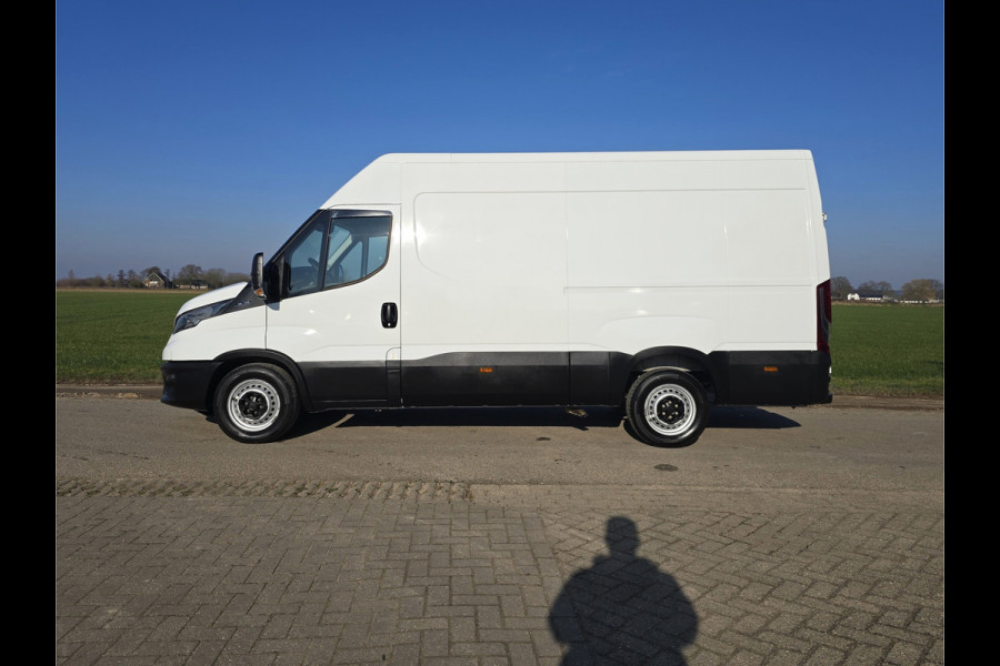 Iveco Daily 35S14V 2.3 352L H2 L2L H2 - 140 Pk - Euro 6 - Climate Control - Cruise Control