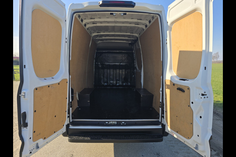 Iveco Daily 35S14V 2.3 352L H2 L2L H2 - 140 Pk - Euro 6 - Climate Control - Cruise Control