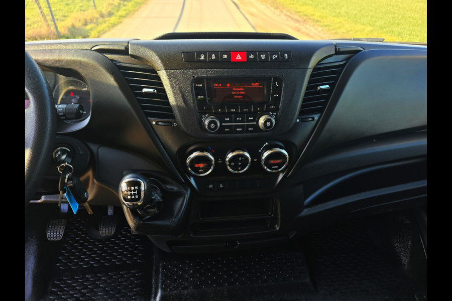 Iveco Daily 35S14V 2.3 352L H2 L2L H2 - 140 Pk - Euro 6 - Climate Control - Cruise Control