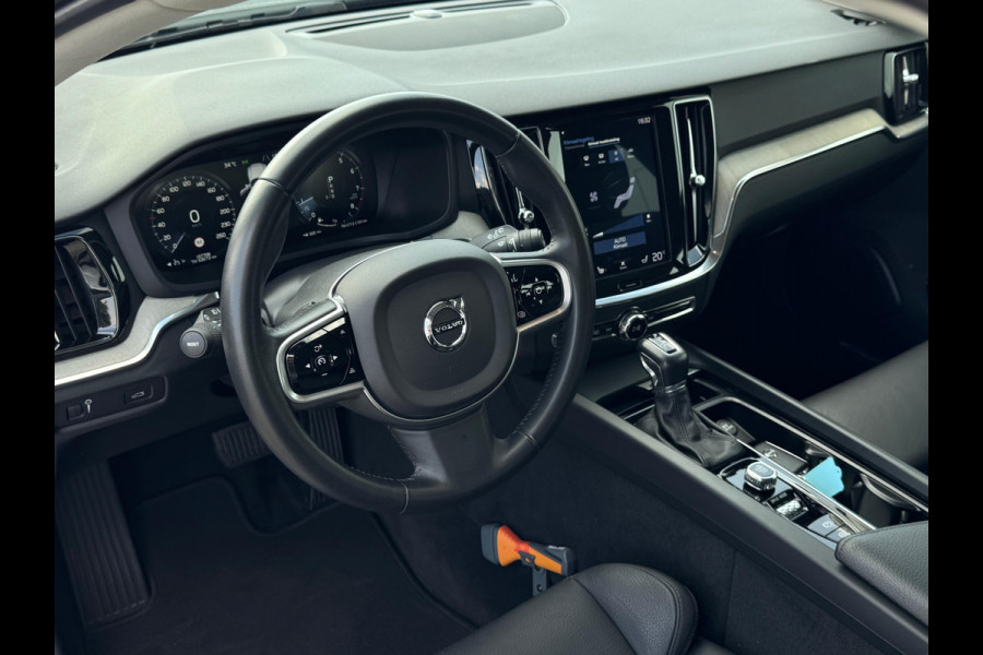 Volvo V60 2.0 T4 Inscription NL AUTO | LEDER | ACC | CARPLAY | STOELVERW |