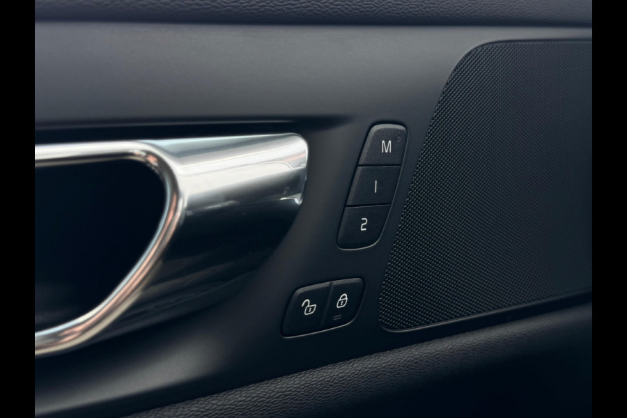Volvo V60 2.0 T4 Inscription NL AUTO | LEDER | ACC | CARPLAY | STOELVERW |