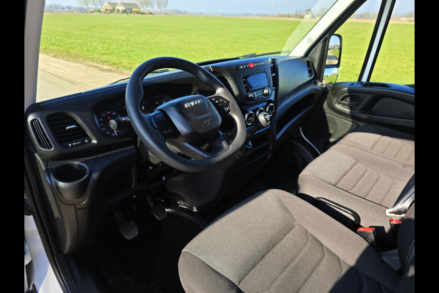 Iveco Daily 35S14V 2.3 352L H2 L2L H2 - 140 Pk - Euro 6 - Airco - Cruise Control