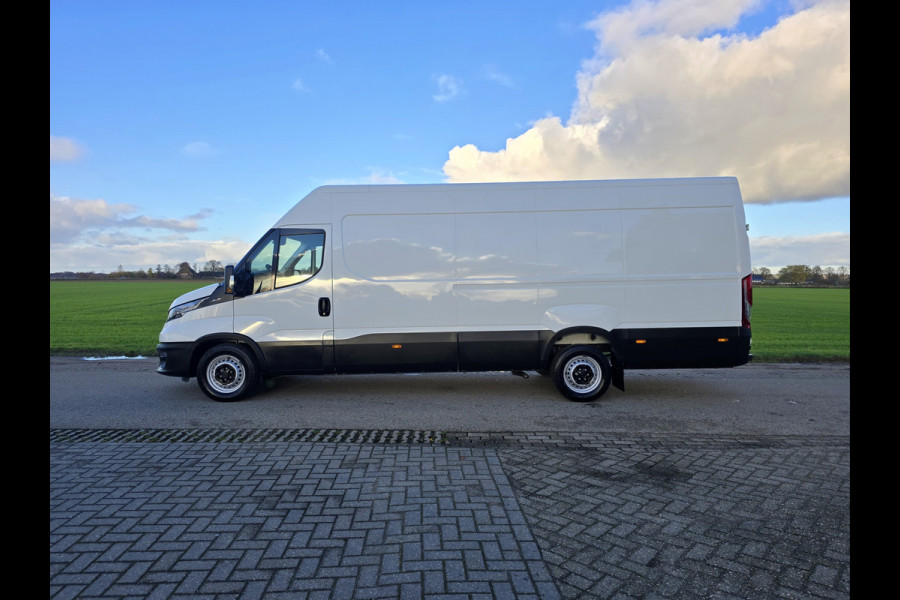 Iveco Daily 35S16V 2.3 410 H2 L3 H2 - 160 Pk - Euro 6 - ParkeerCamera - Airco - Cruise Control